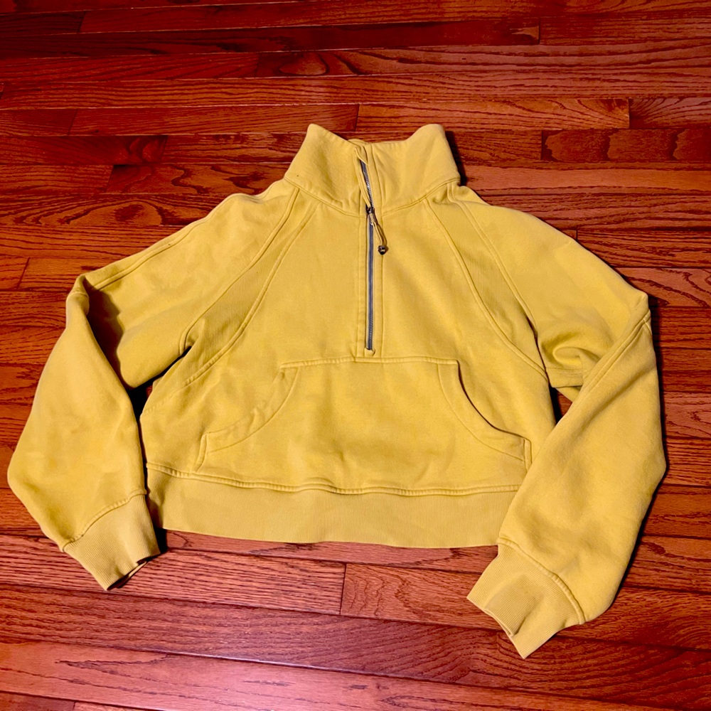 Lululemon Cropped Scuba 1/4 zip
